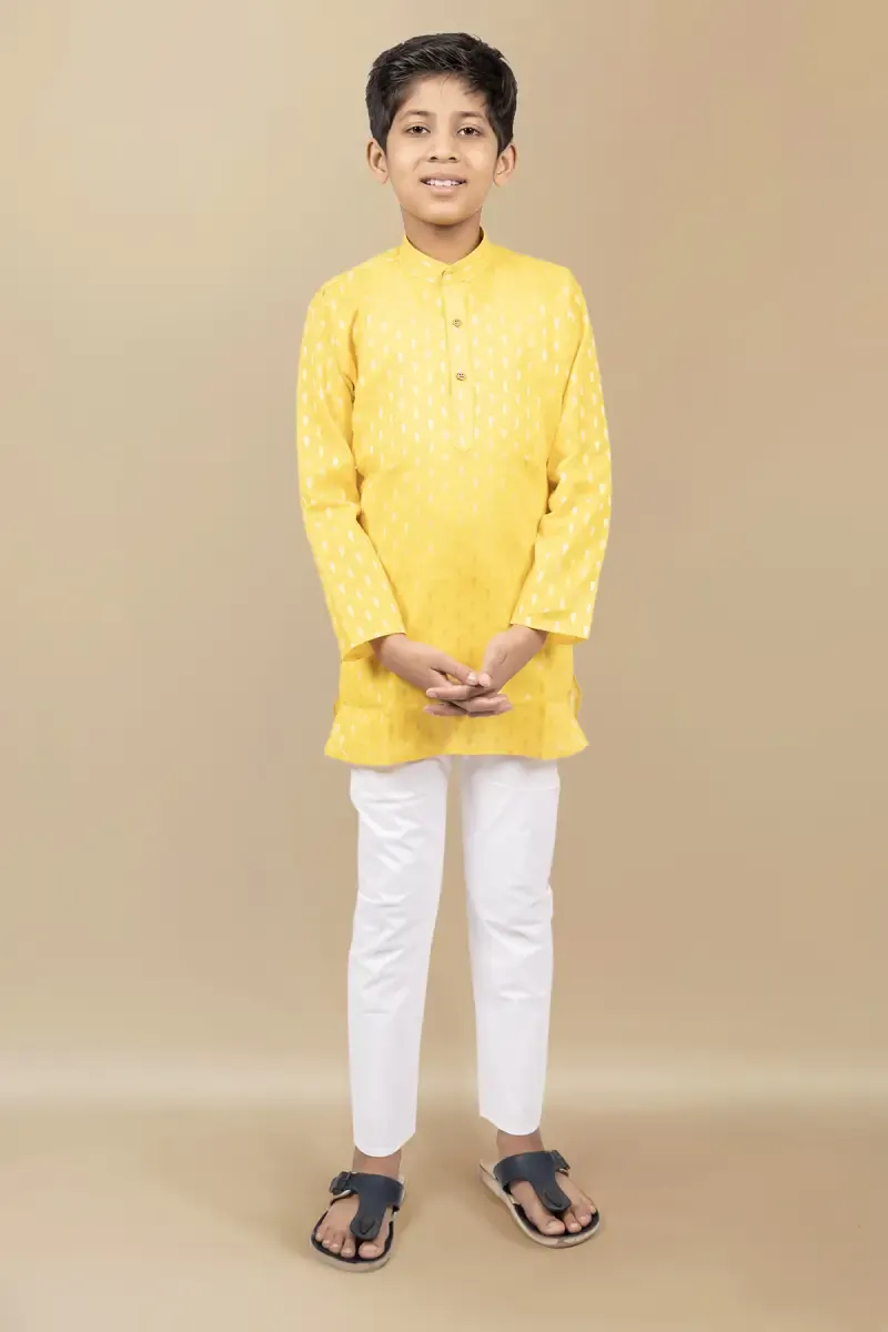 Boy's Kurta with Pyjama Set (2-Pcs Set)