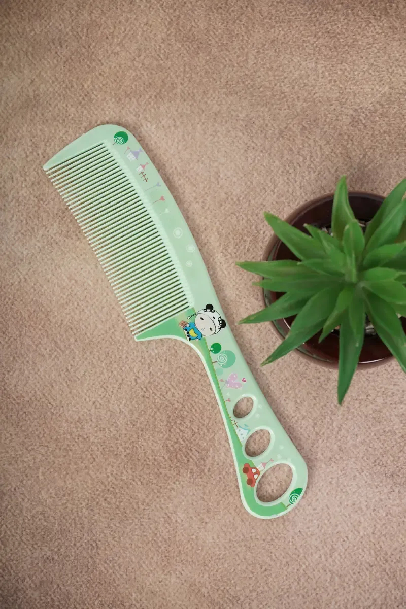 SST Printed De-tangling Comb with Handle (Green) - Pack of 1