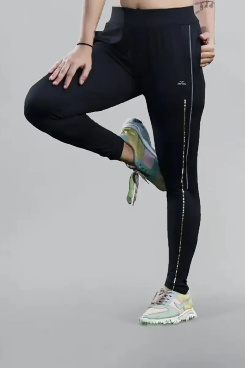 Derkley Cotton Regular Fit Track Pant for Women