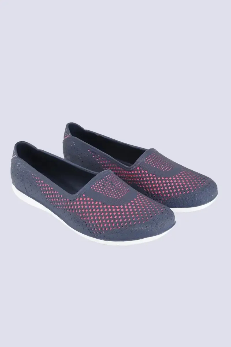 Breathable Slip-On Comfort Shoes