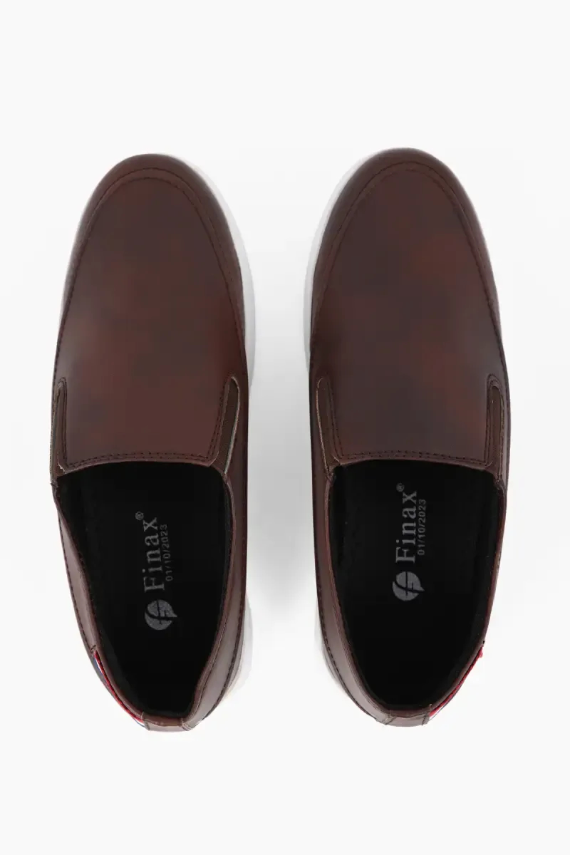 Solid Slip-on Casual Shoes for Men