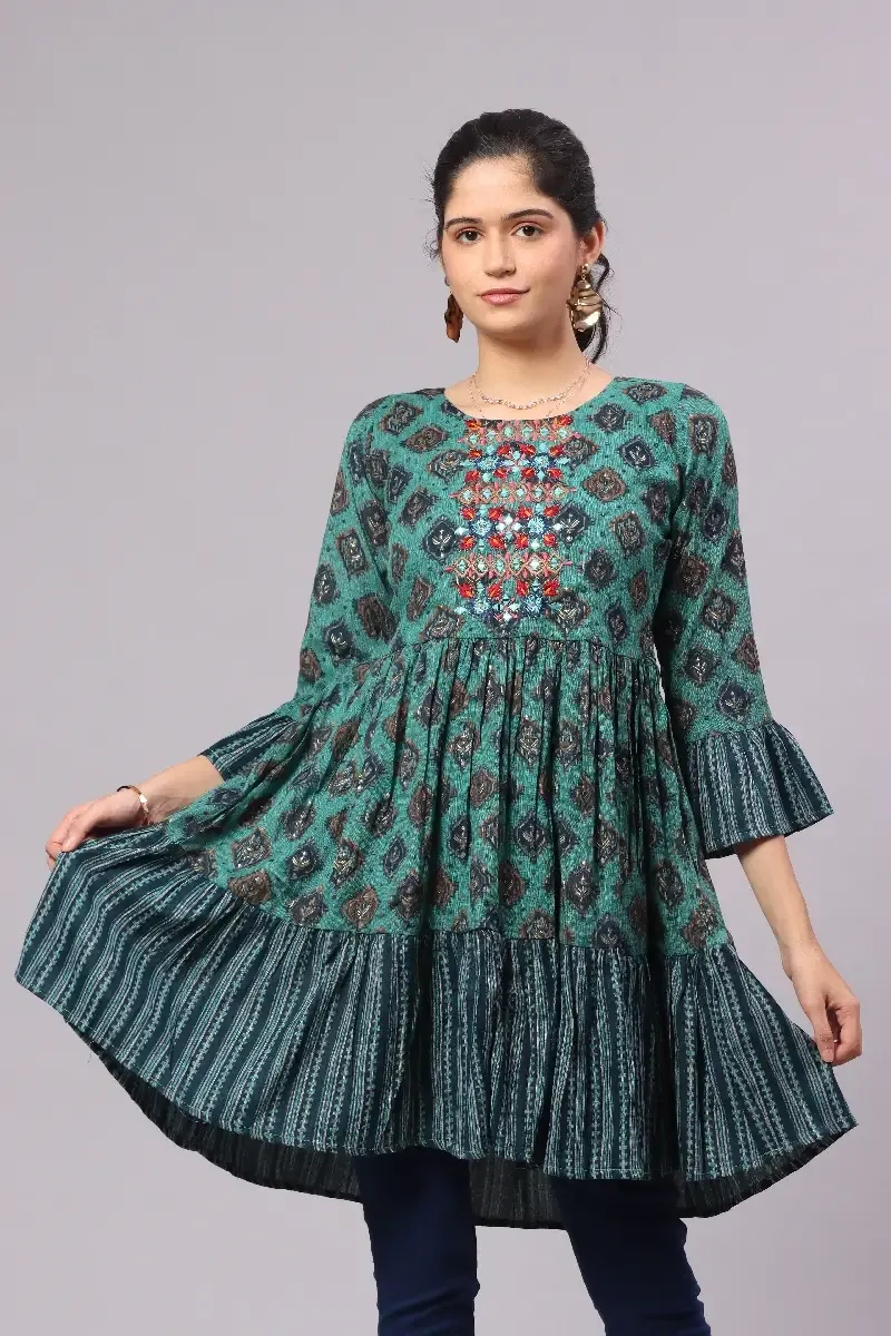 Cotton Blend Printed Tops for Women