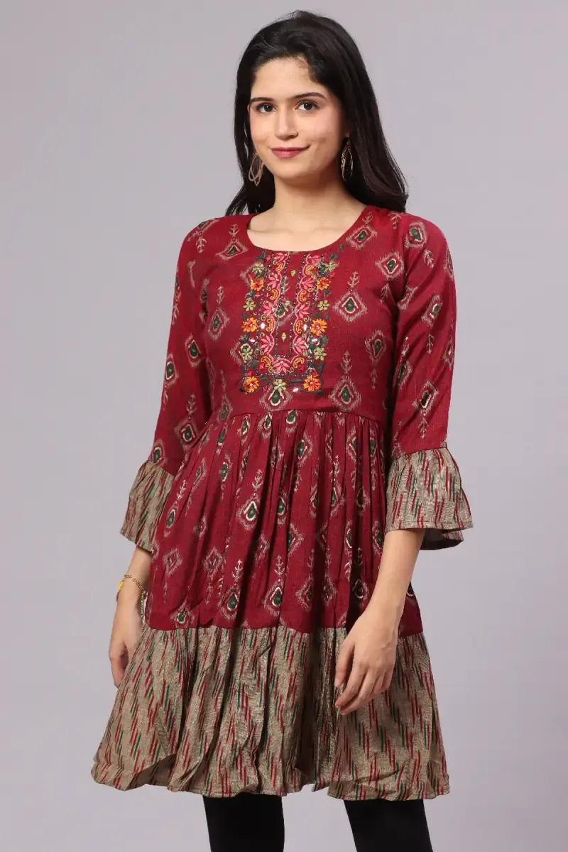 Cotton Blend Printed Tops for Women