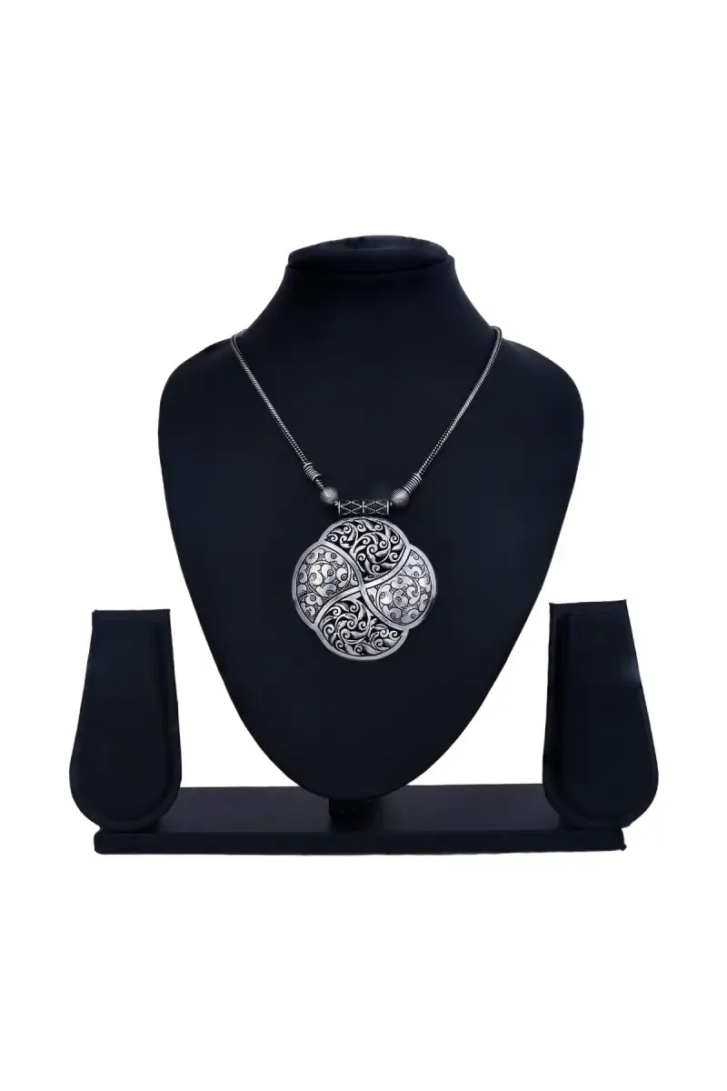 Oxidized Silver Clover Pendant Necklace for Girls & Women
