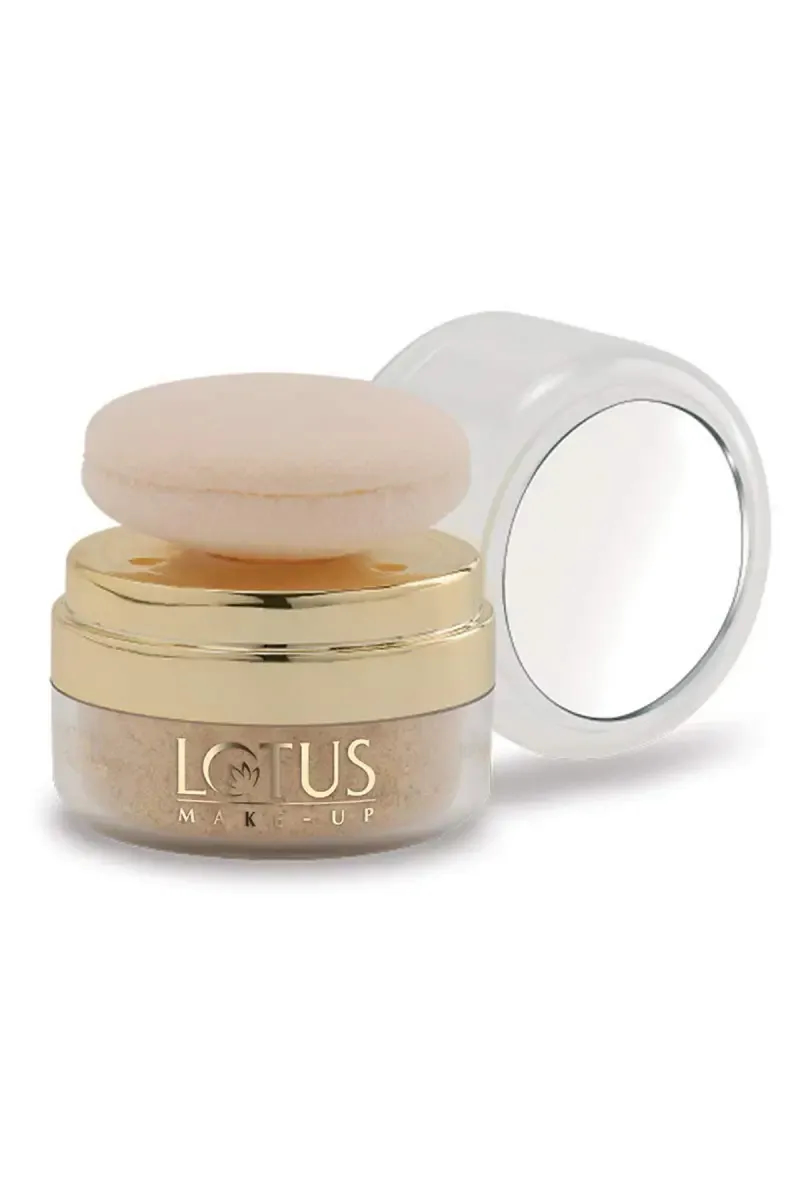 Lotus Herbals Natural Blend Loose Powder with Auto-Puff - 10Gm