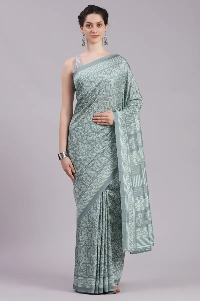 Crepe Printed Saree With Unstitched Blouse for Women