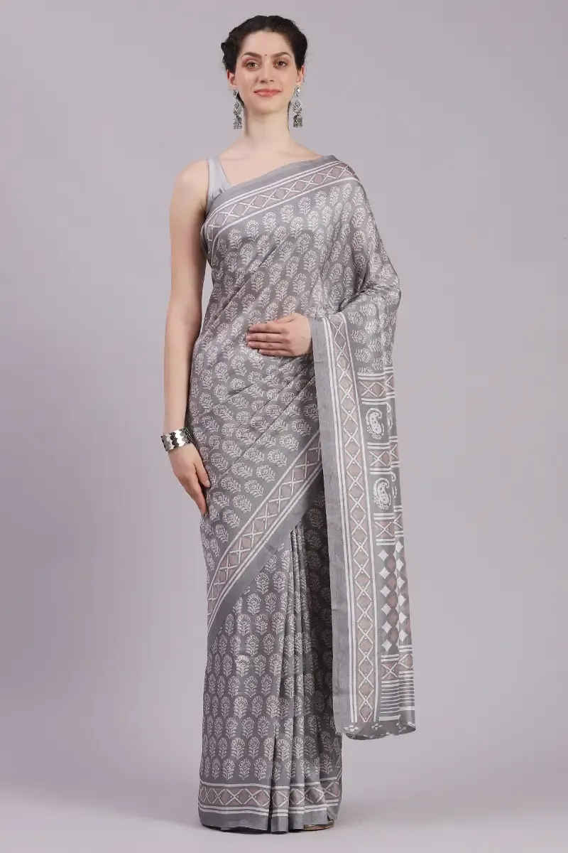 Crepe Printed Saree with Unstitched Blouse for Women