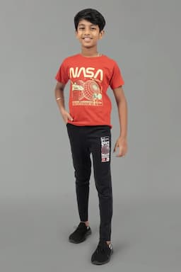 Printed T-shirt with Pant Set for Boy (2-Pcs Set) 006785RED89YRS