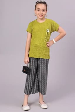 Cotton Blend Solid T-Shirt for Girl (2-14 Yrs) 01101578YRSOLI