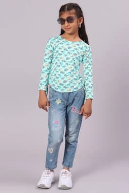 Cotton Conversational Printed T-Shirt for Girl (3 - 16 Yrs) 01453278YRSTUR