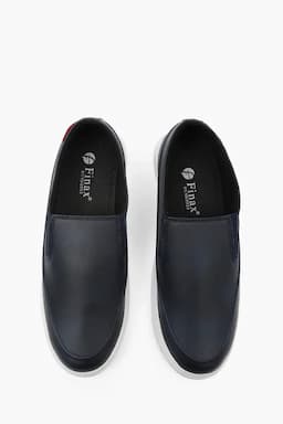 Solid Slip-on Casual Shoes for Men 0147289BLU