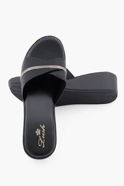 Comfortable and Stylish Heel Sandals for Women 02545238BLA