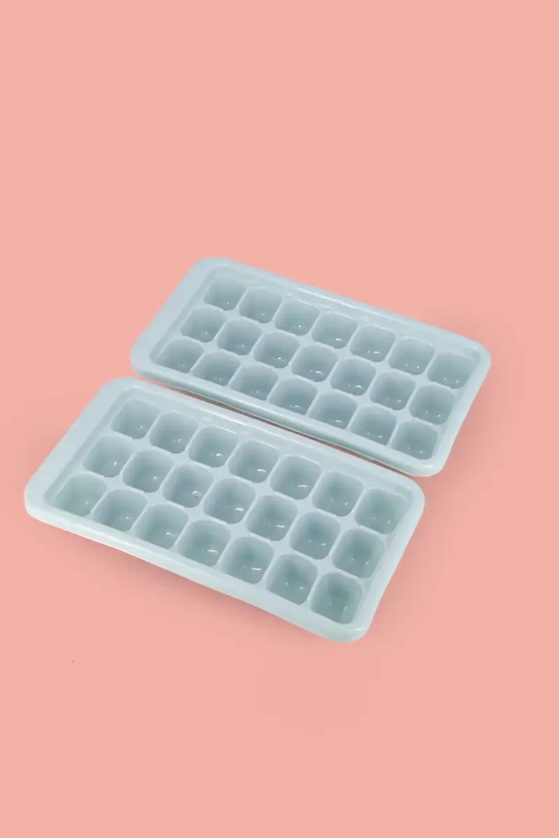 Liza Plastic Cool Magic Ice Tray, Set of 2 - 21 Cubes